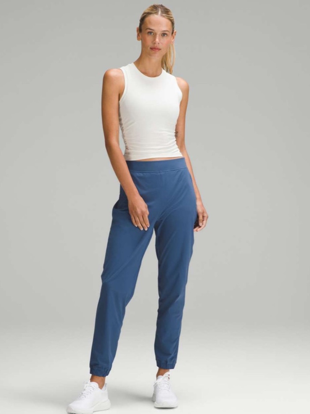 Lululemon Adapted State High-Rise Jogger *Full Length Pitch Blue size 8